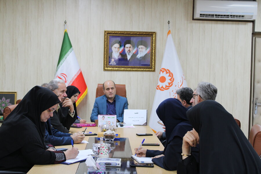 نشست گرامیداشت روز جهانی عصای سفید در گیلان